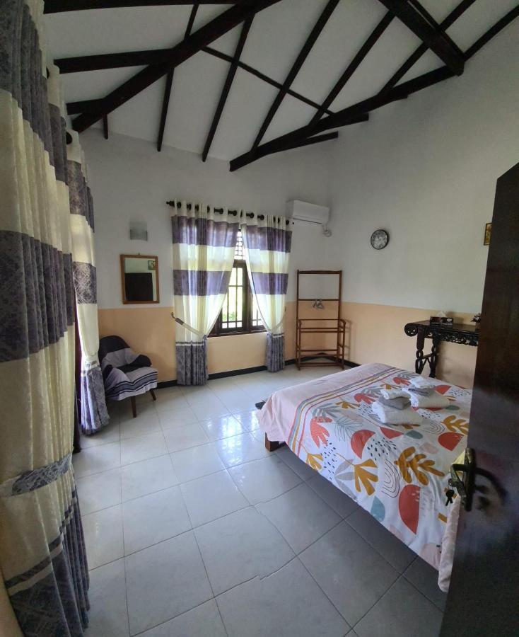 Bed and Breakfast Ja-Elas French Touch Exterior foto