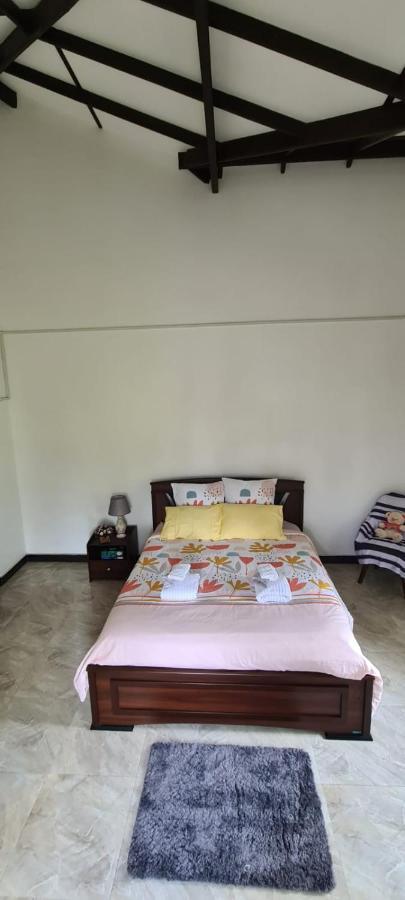 Bed and Breakfast Ja-Elas French Touch Exterior foto