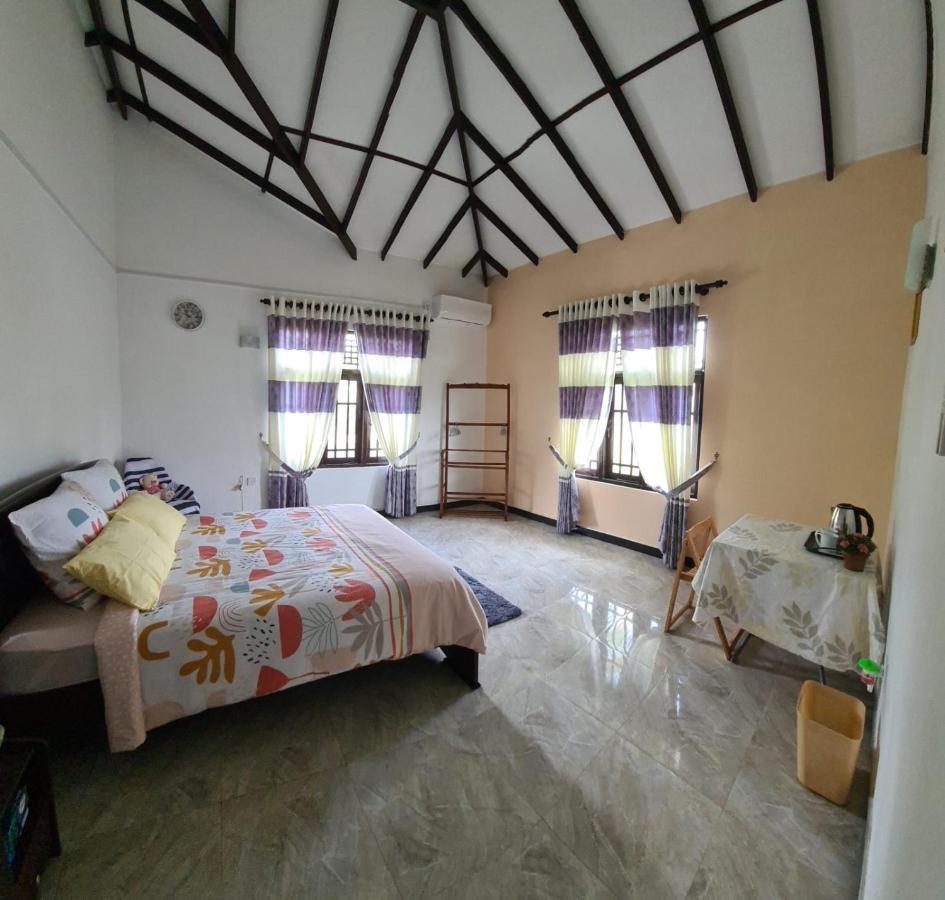 Bed and Breakfast Ja-Elas French Touch Exterior foto