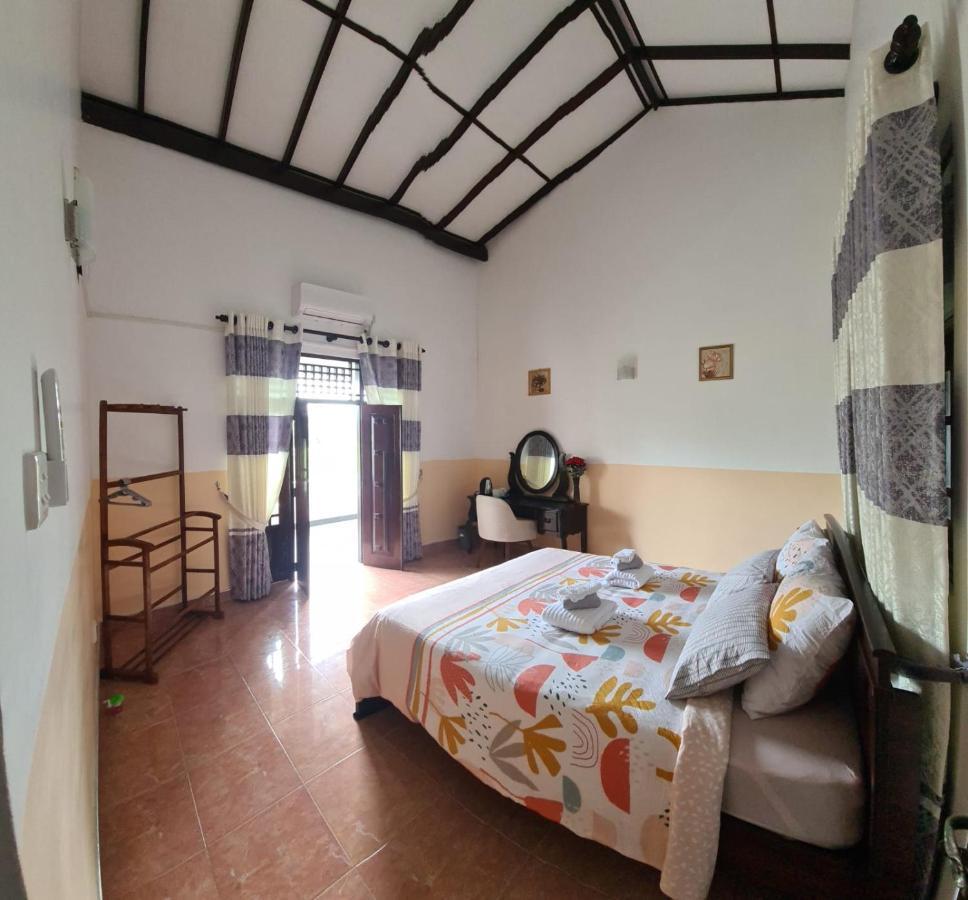 Bed and Breakfast Ja-Elas French Touch Exterior foto